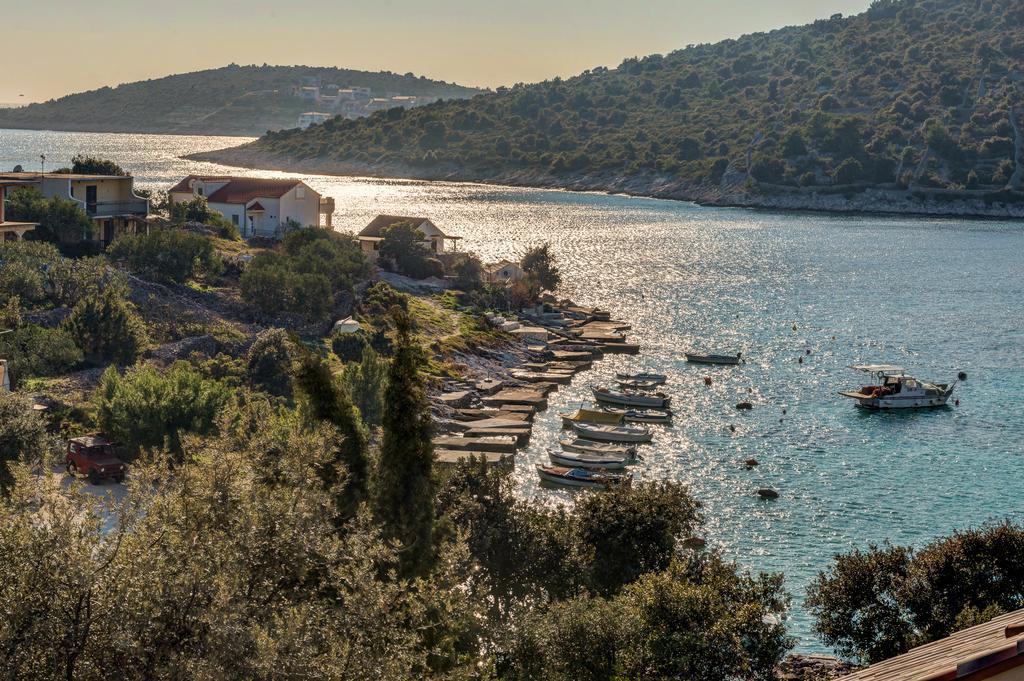 Holiday Home Mirna Vala Sevid Exterior foto